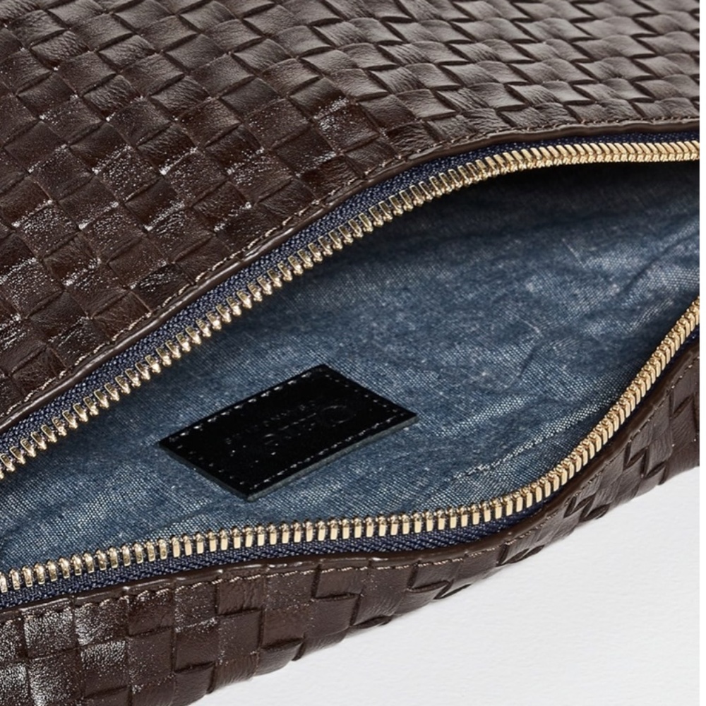 Clare V Woven Leather Crossbody Bag in Dark Brown with Gold Hardware Kalamata - Picture 5 of 16